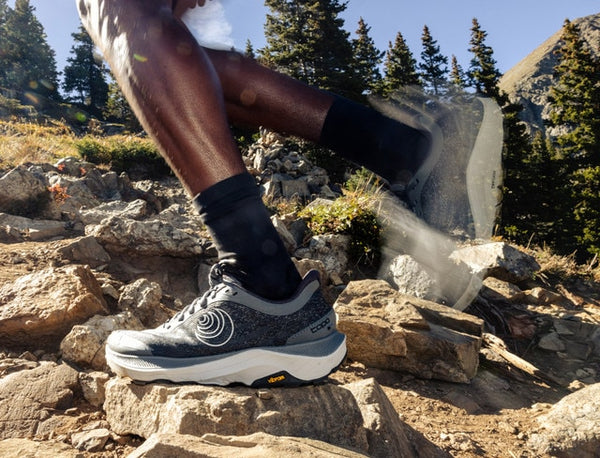 Topo Athletic Men's Ultraventure 4, Grey